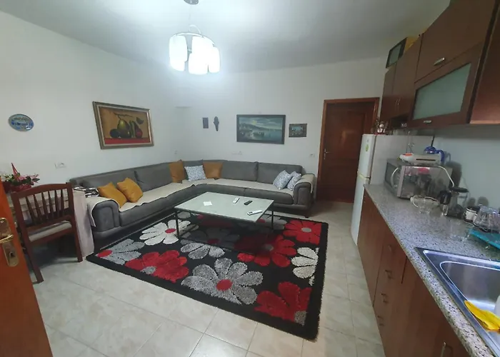 Vakantiehuis Lovely Spacious House With Big Garden *